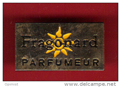 28745-Pin's Fragonard Le Grand Parfumeur De Grasse - Parfum