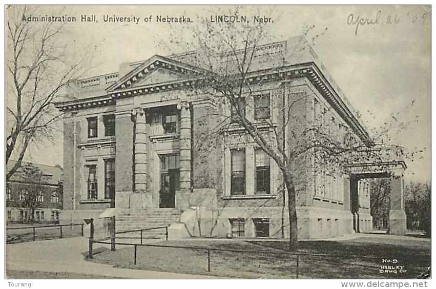 Mai13 760 : Lincoln  -  Admninistration Hall  -  University - Lincoln