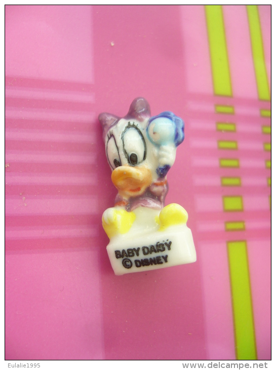 Fève  Serie Bebe Mickey  1997 : BABY DAISY - Disney