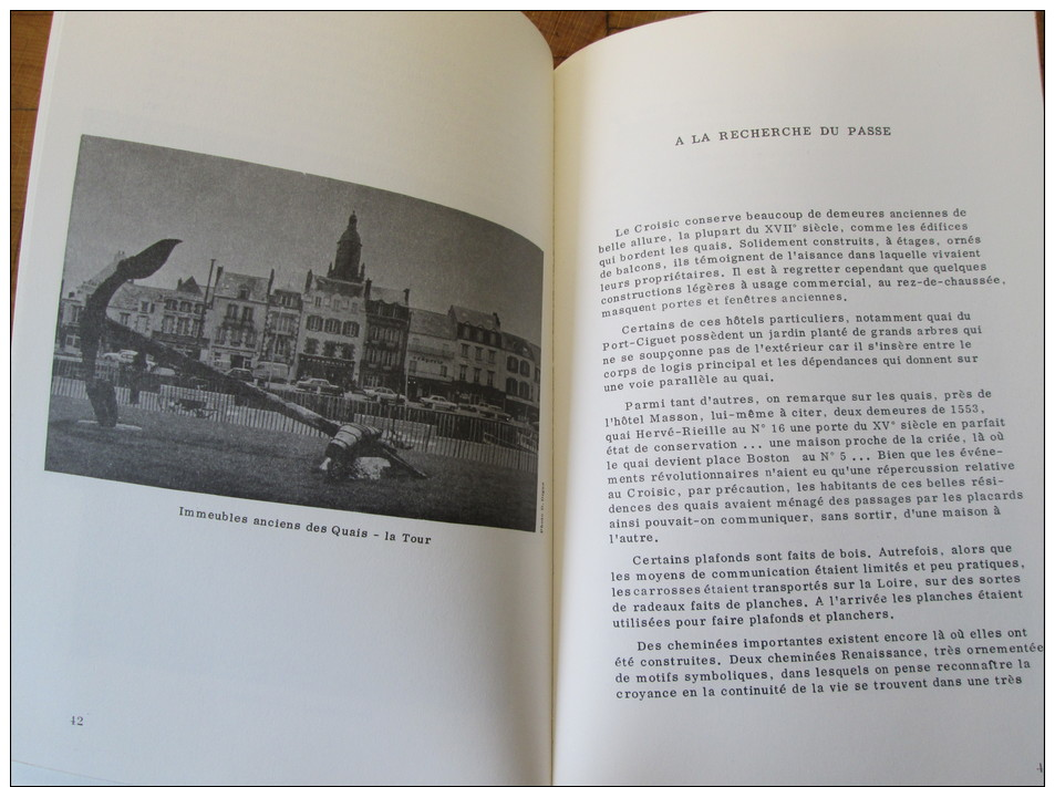 Régionalisme Bretagne LE CROISIC  Hier Et Aujourd´hui  Renée Guillemin Et Gérard Locu  1979 - Pays De Loire