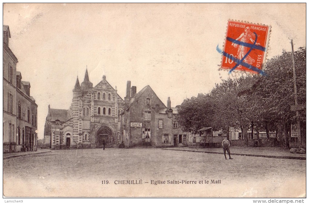 CHEMILLE Eglise Saint Pierre Et Le Mail ( Carte Circulée 1921  Café ) - Chemille