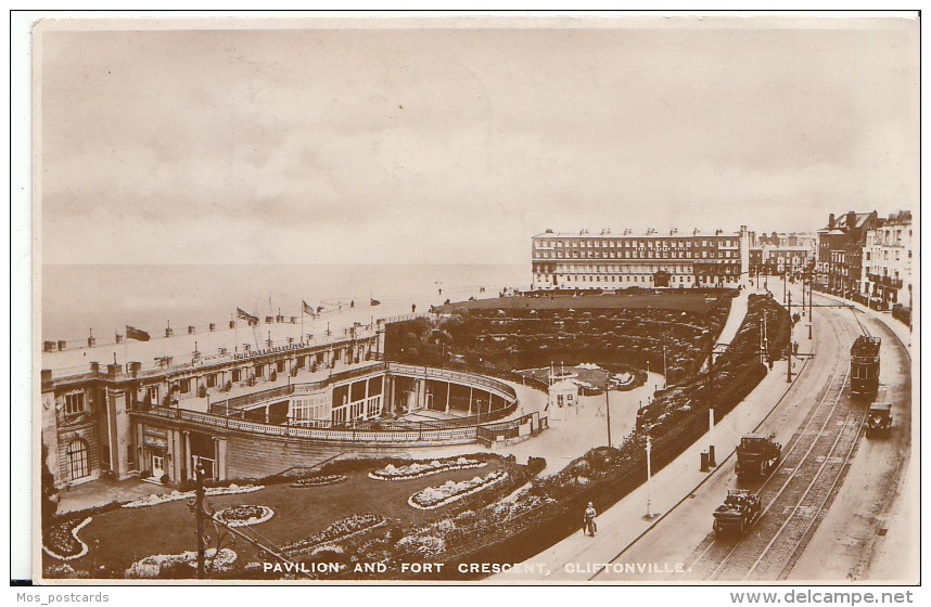 Kent Postcard - Pavilion And Fort Crescent, Cliftonville   A4655 - Other & Unclassified