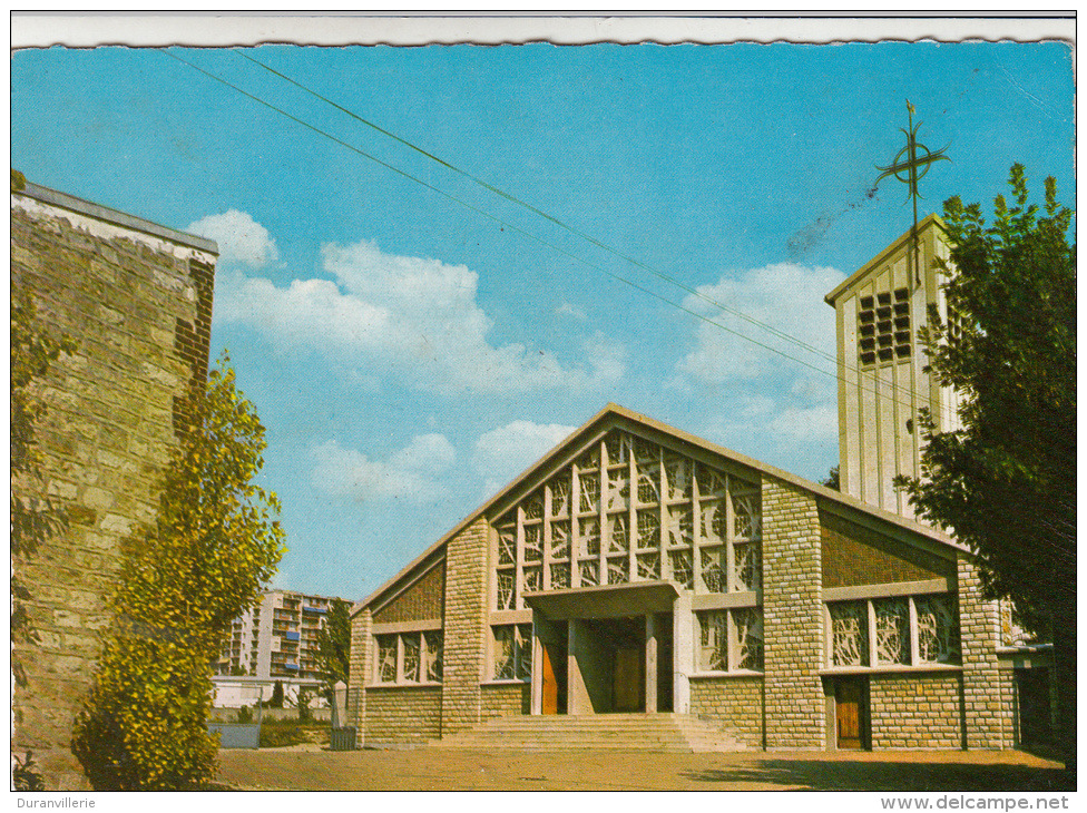 94 - FRESNES - L'Eglise. CPSM - Fresnes