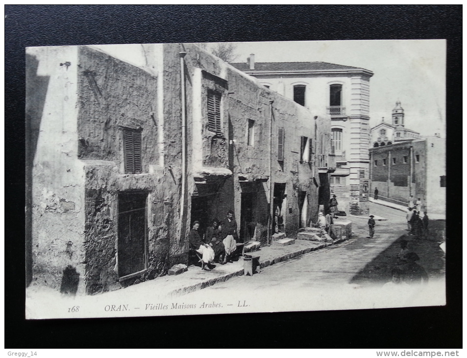 CP Carte Postale Postcard Algerie Oran Vieilles Maisons Arabes Très Animée (3) - Oran