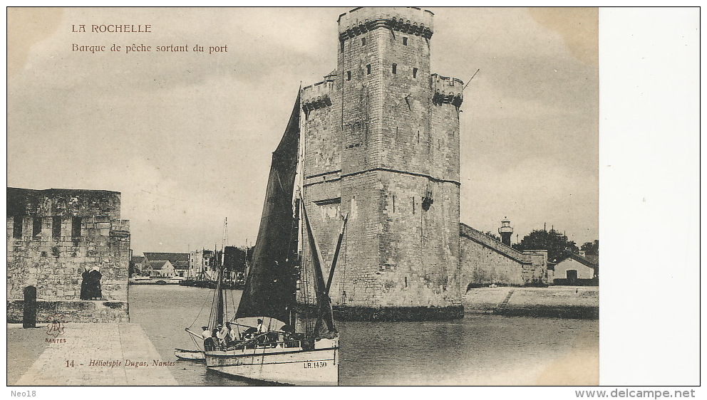 La Rochelle Barque De Peche Sortant Du Port 14 Dugas Bateau LR 1430 - La Rochelle