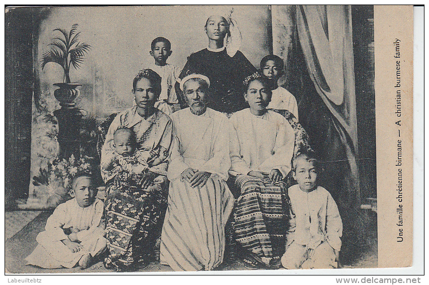 Une Famille Chrétienne Birmane - Christian Burmeses Family ( Religion ) - Myanmar (Burma)