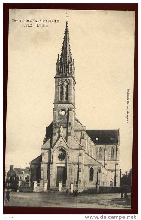 Cpa Du 22  Environs De Chatelaudren Plélo  L´ église   ...  édition Hamon Guingamp      PLES14 - Châtelaudren