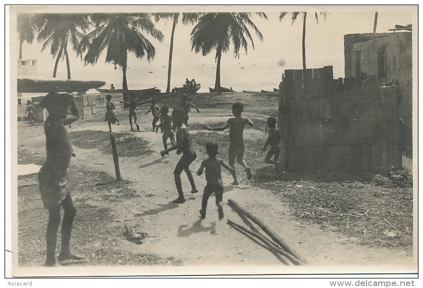 Set Of 2 Real Photo Dancers Band And  Children Playing On Beach - Gambie