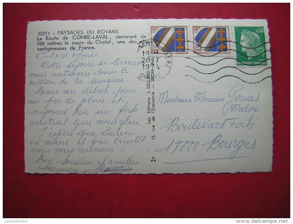 CPSM  PAYSAGES DU ROYANS  LA ROUTE DE COMBE LAVAL VOYAGEE 1974  TIMBRE - Laval