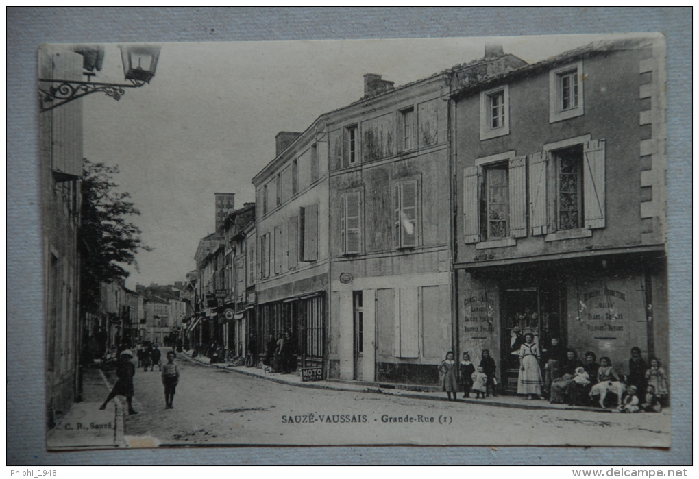 Grande Rue - Sauze Vaussais