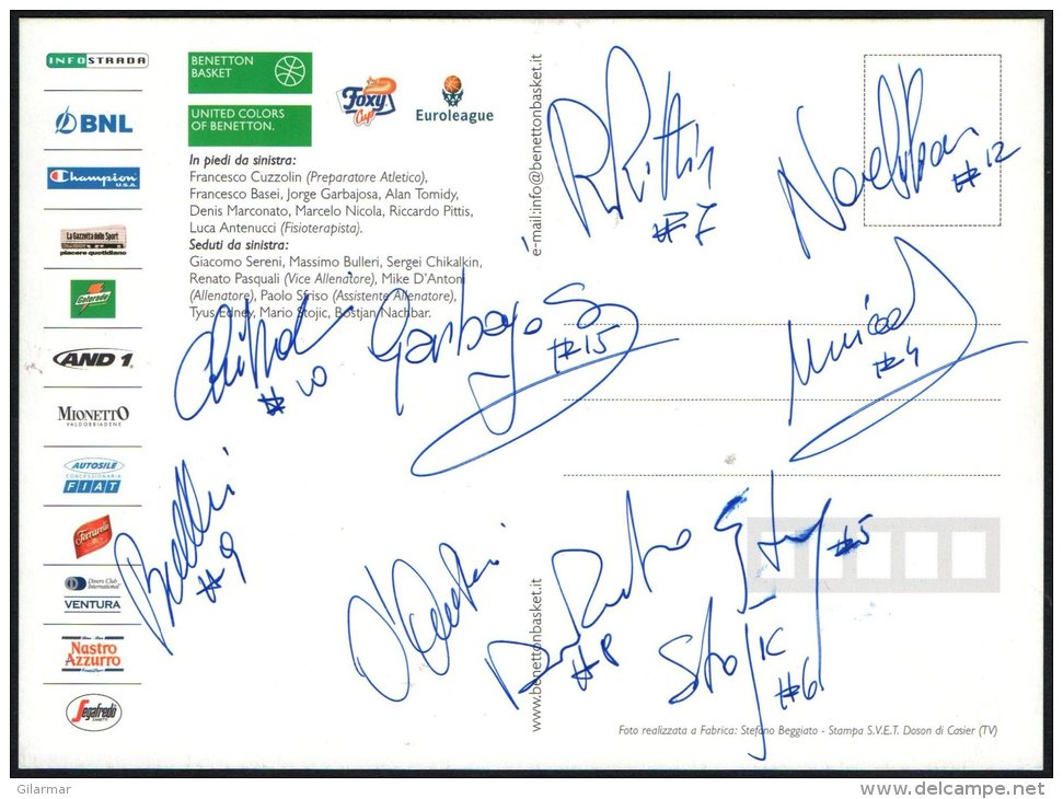 BASKETBALL - ITALIA - BENETTON BASKET TREVISO 2001/2002 - SUL RETRO AUTOGRAFI 9 GIOCATORI + COACH - Pallacanestro