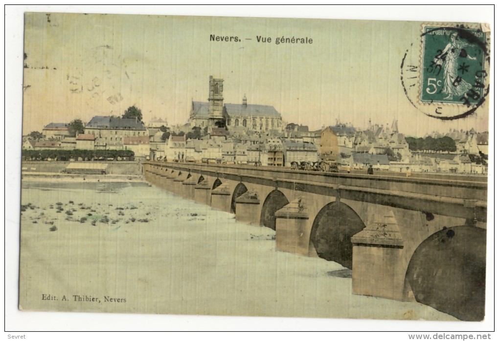 NEVERS  - Vue Générale  - Belle Carte Toilée Couleur. - Nevers