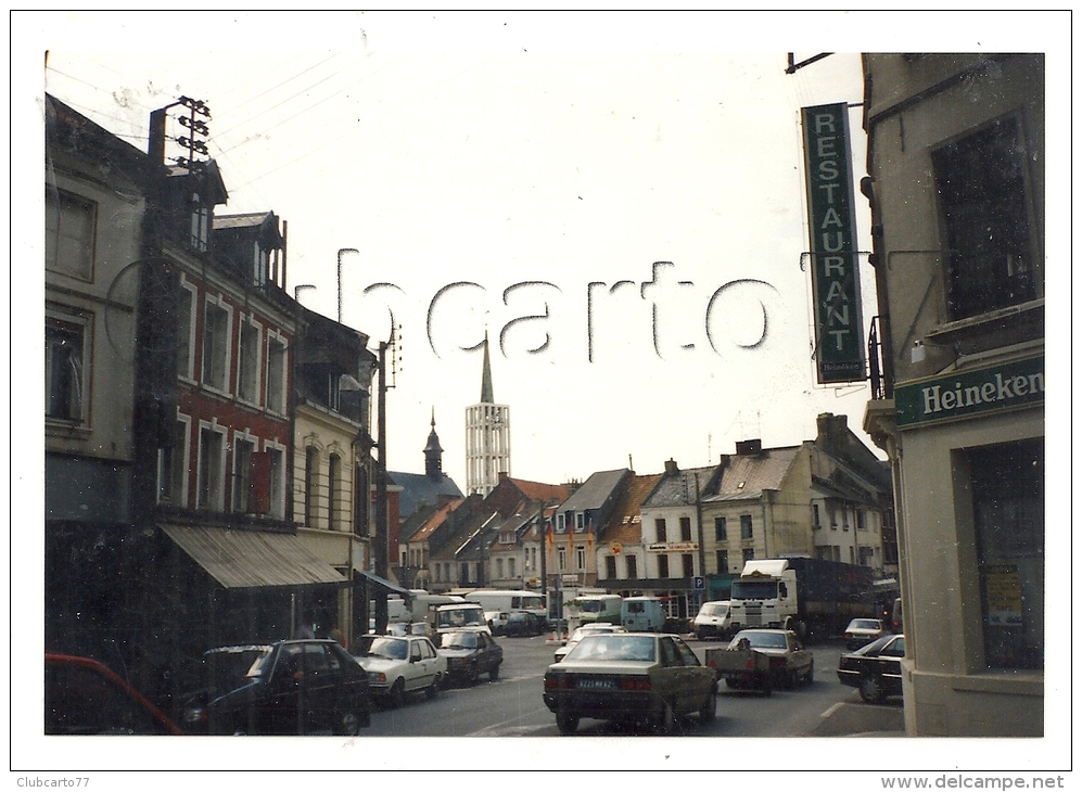Saint-pol-sur-Ternoise (62): Photo Projet CP GF La Place Centrale Près De L'église En 1991 (animé) RARE. - Saint Pol Sur Ternoise