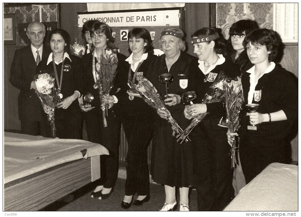 4 PHOTOGRAPHIES Remisse De Prix Du Championnat De Paris ( BILLARD CLUB ) - Jeux Régionaux