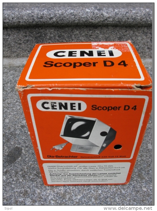 Visionneuse Cenei Scoper D4 220 Volts Lentille 70 X 70 Mm Cadre 5 X 5 Lampe 15 Watt Alim Secteur Années 1960?? - Stereoscopes - Side-by-side Viewers