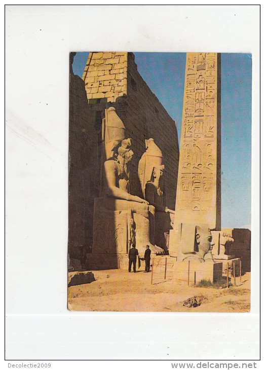 BT12857 Luxor Temple Great Pylon And Obelisk  2 Scans - Louxor
