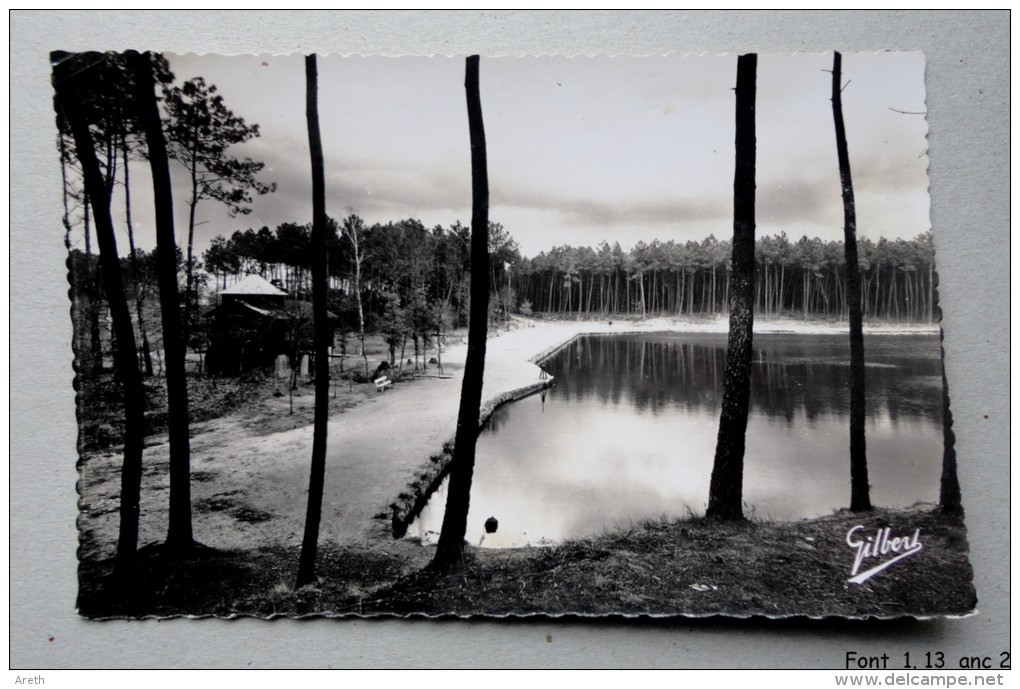 17- MONTENDRE : Les Bords Du Lac Baron-Desqueyroux - Montendre