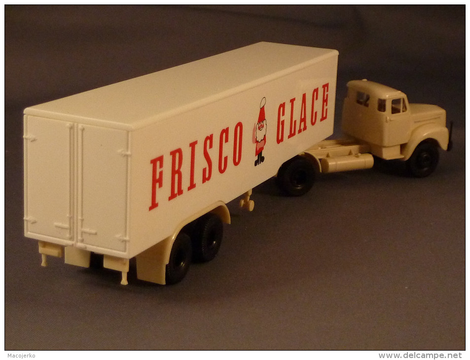 Brekina 98523, Scania Koffersattelzug Frisco Glacé, 1:87 - Massstab 1:87