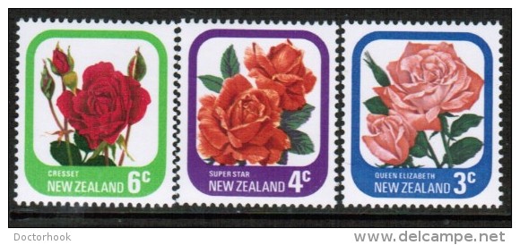 NEW ZEALAND    Scott #  584-92**  VF MINT NH - Nuevos