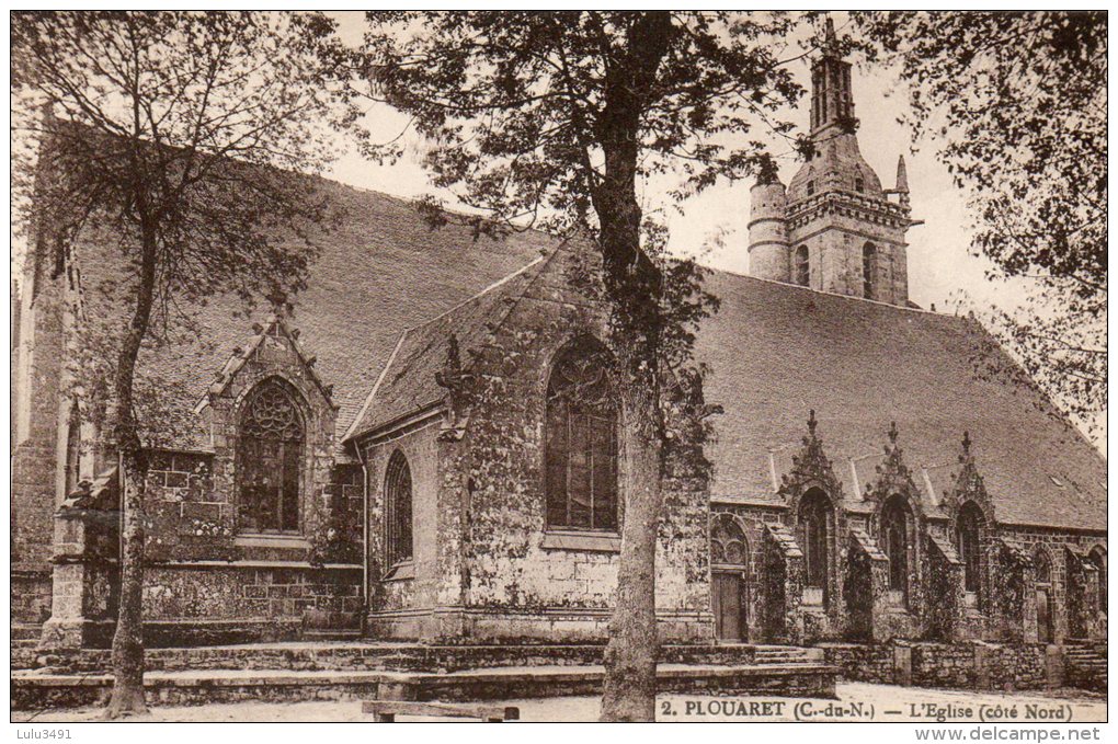 CPA -PLOUARET (22)- L´Eglise Paroissiale ( XVI° Siècle ) Côté Nord - Plouaret