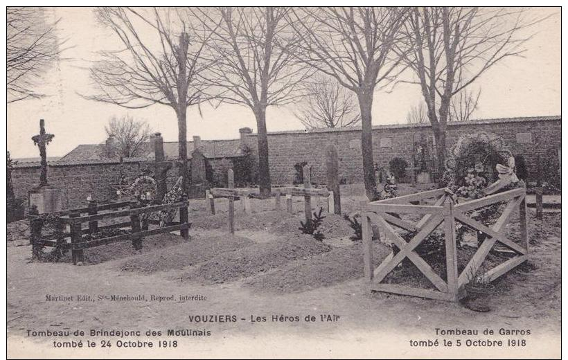 VOUZIERS Les Héros De L'air - Vouziers