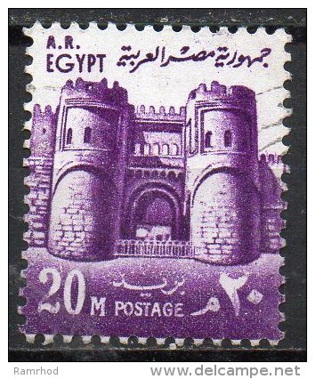 EGYPT 1972 El Mitwalli Gate Cairo -  20m. - Mauve   FU - Gebruikt