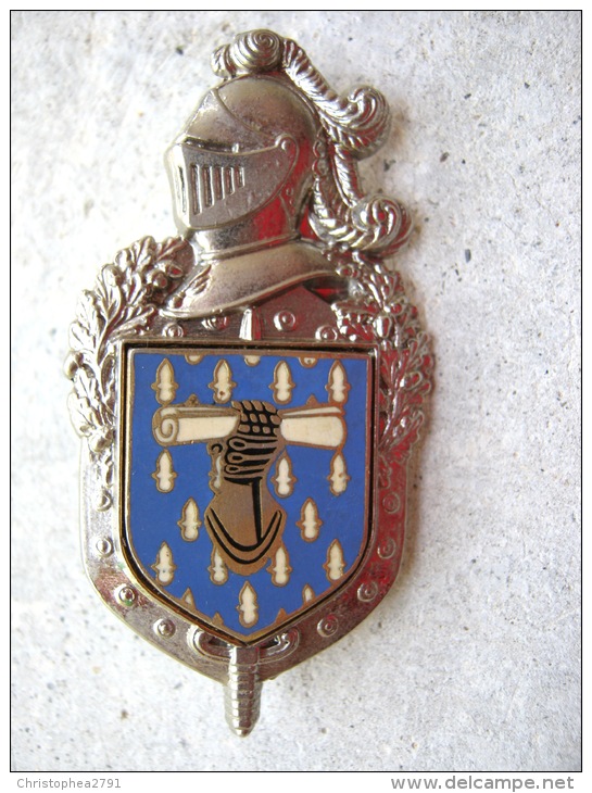 INSIGNE DE LA GENDARMERIE NATIONALE ECU LE COMMANDEMENT ECOLE FORMATION ETAT EXCELLENT - Police