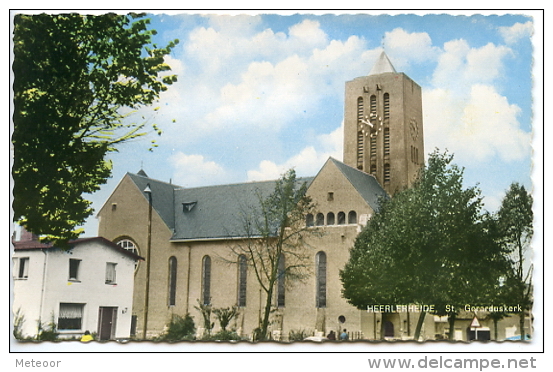 Heerlen Heerlerheide -  Kerk Heksenberg - Heerlen