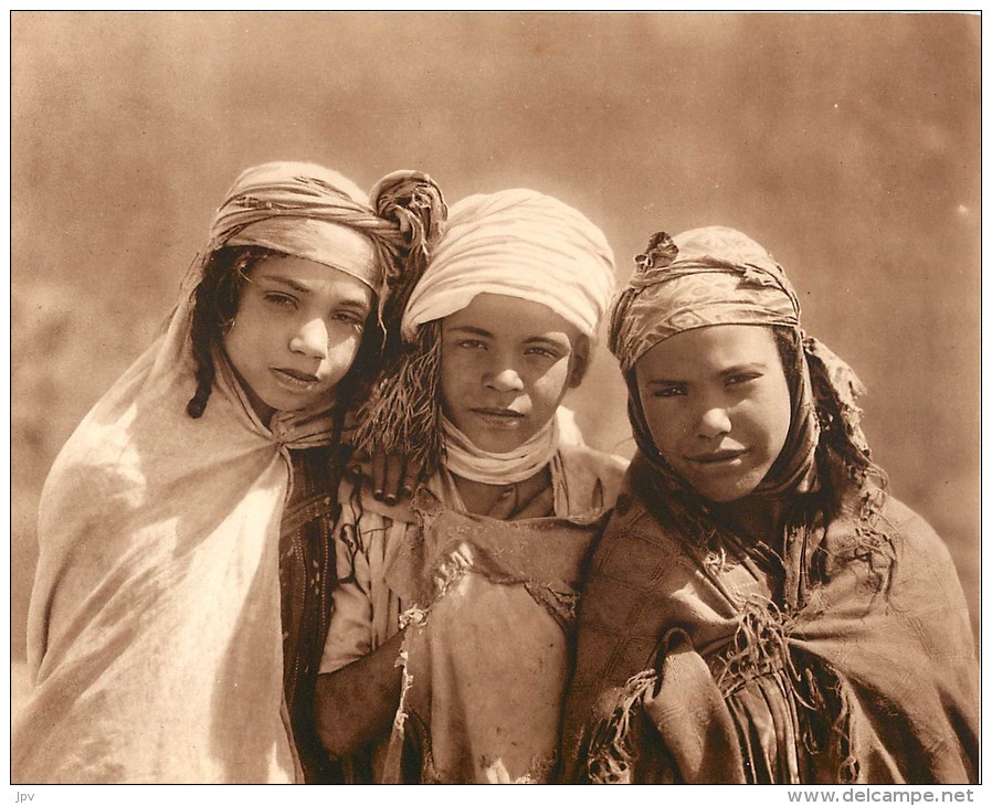 HELIOGRAVURE : TROIS JEUNES NOMADES.  PHOTO BOUGAULT . - Afrika