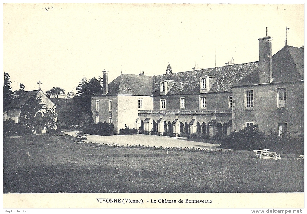 POITOU-CHARENTE - 86 - VIENNE - Canton De VIVONNE - Château De Bonneveaux - Vivonne