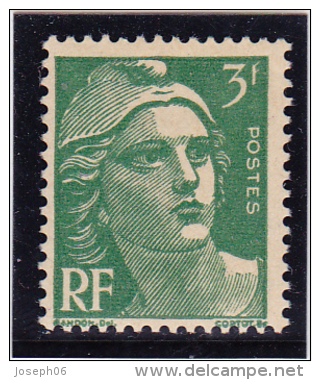 FRANCE    Y.T. N° 716 A  Vert-foncé   NEUF** - 1945-54 Marianne Of Gandon