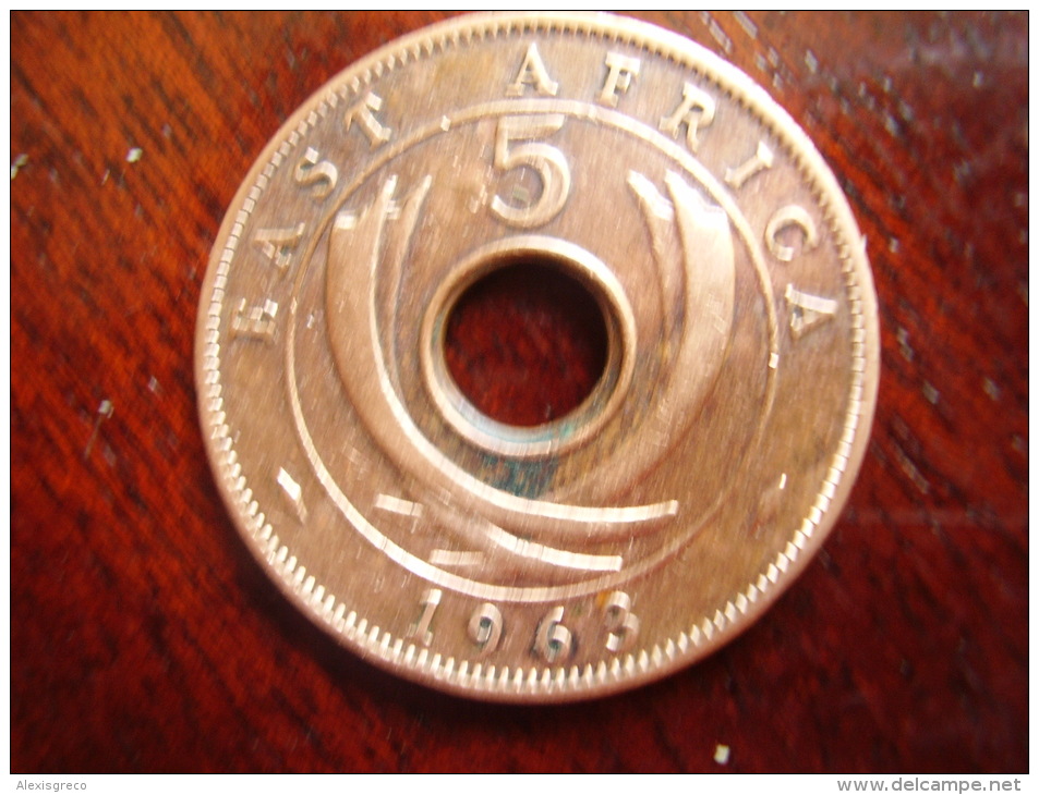 BRITISH EAST AFRICA USED FIVE CENT COIN BRONZE Of 1963 - British Colony