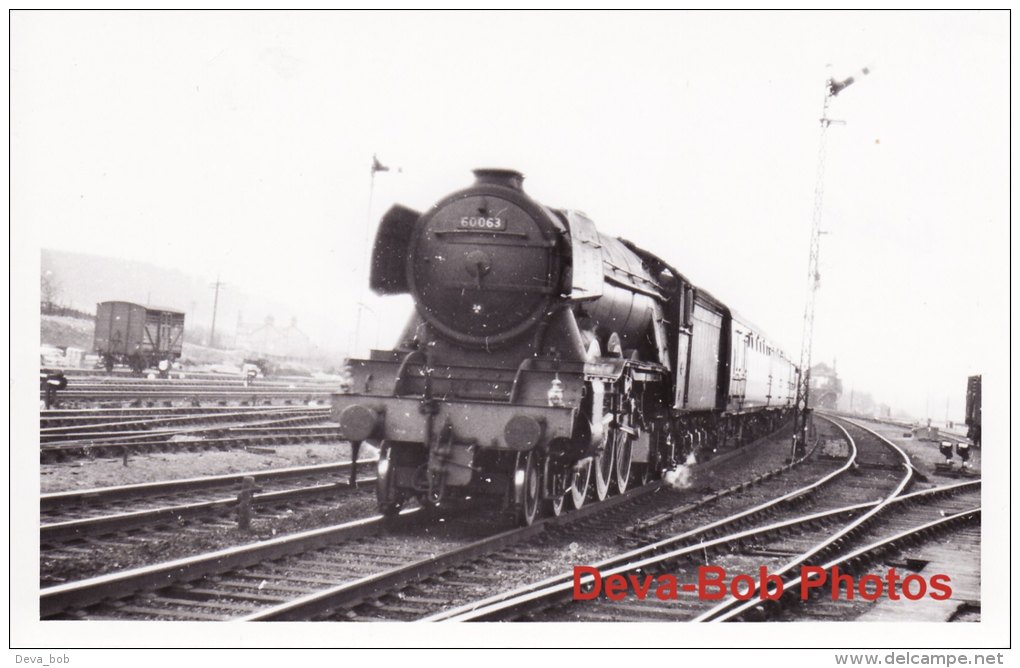 Railway Photo LNER A3 60063 Isinglass Gresley Pacific Loco - Trains