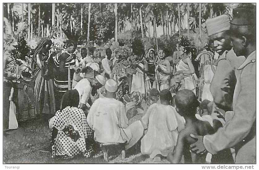 Mai13 2038 : Zanzibar  -  Native Dance - Tansania
