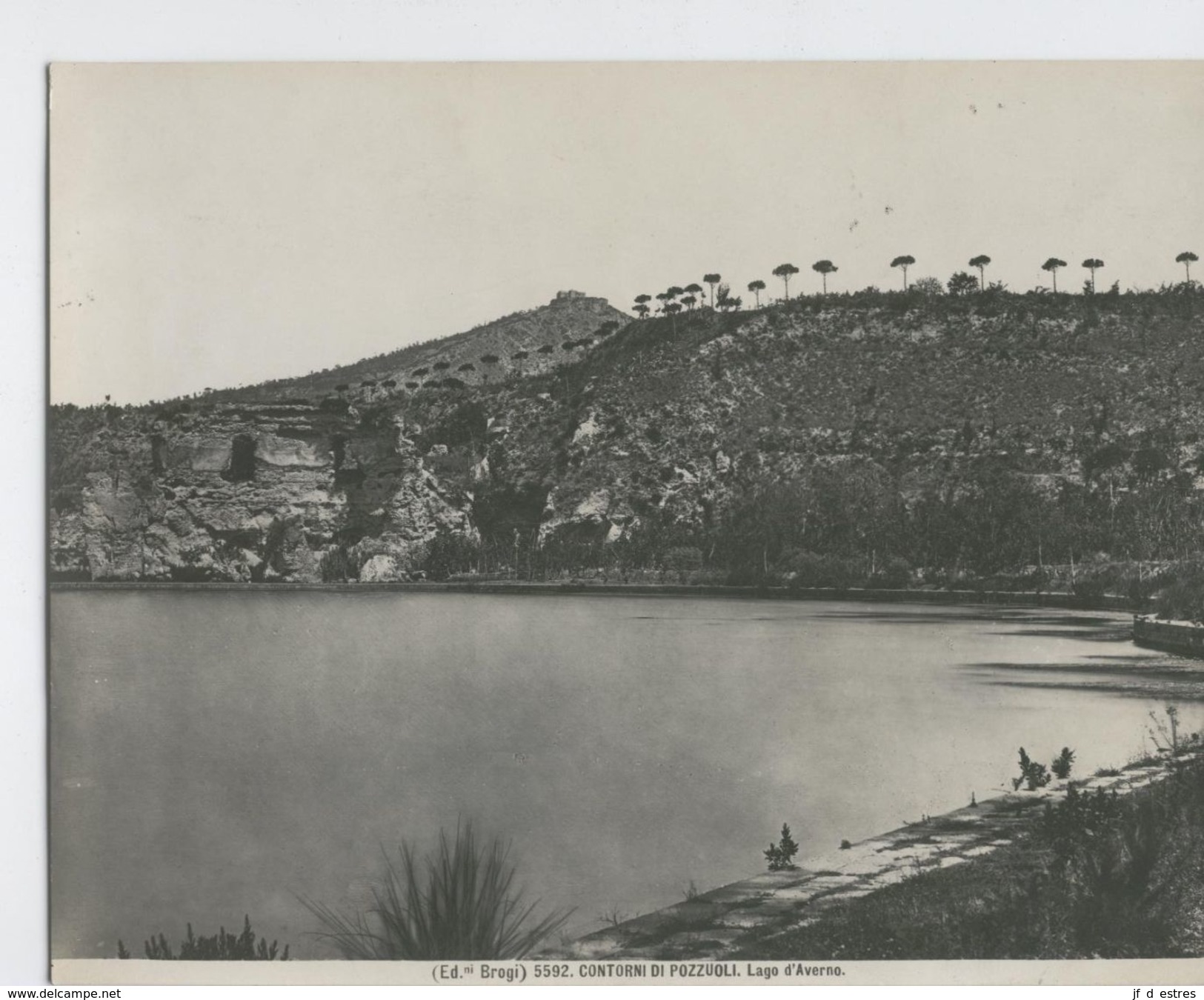 Contorni Di Pozzuoli. Lago D'Averno. 5592. Ed. Brogi. Sur Carton - Lieux