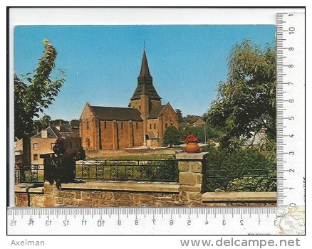 CPM, AMBRIERES -LE-GRAND: L´Eglise - Ambrieres Les Vallees