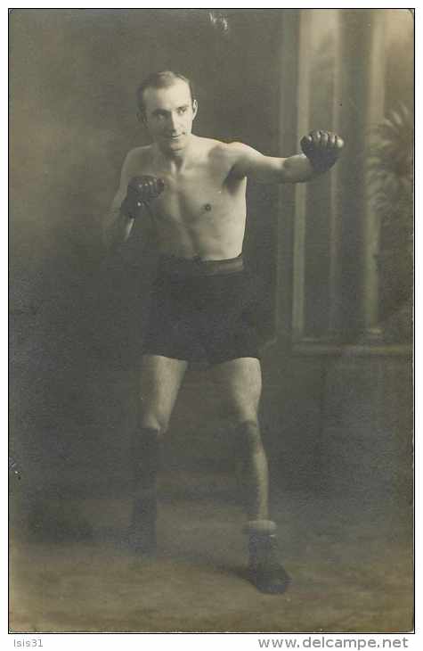 Sports De Combat - Boxe - Boxeur A Identifier - Carte Photo - Paris Avril 1924 - 2 Scans - état - Boxe