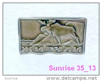 Animals: Elk - Moose - Alces Alces - Moose Deer Giguli Zoo / Old Soviet Badge_035_an2210 - Animals