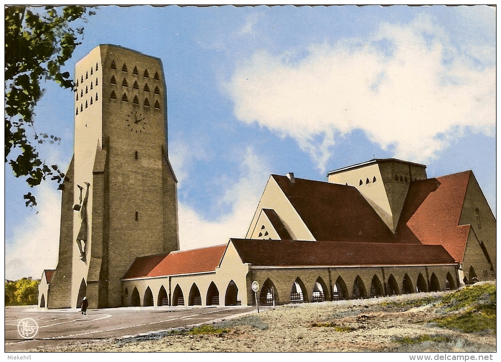 OOSTDUINKERKE-KOKSIJDE-St-NIKLAASKERK-EGLISE SAINT NICOLAS-architecte J.Gilson - Oostduinkerke