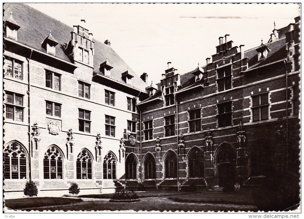 Dendermonde-Termonde,  Binnenhof Van St. Pieter En Paulusabdij / Naar Fléron - Dendermonde