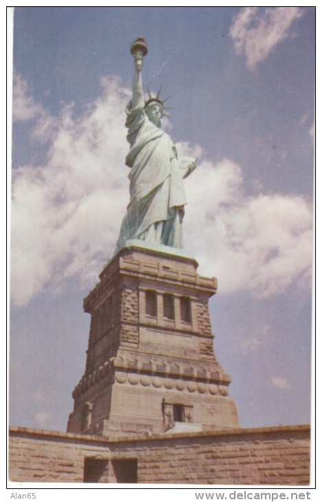 New York NY New York, Statue Of Liberty, C1940s/50s Vintage Postcard - Statua Della Libertà