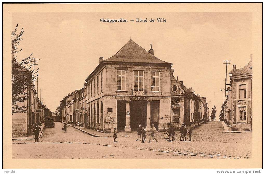 PHILIPPEVILLE-HOTEL DE VILLE - Philippeville