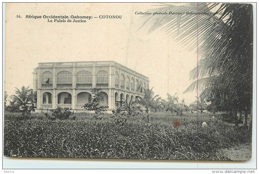 AFRIQUE OCCIDENTALE - Dahomey, Cotonou, Le Palais De Justice. - Dahomey