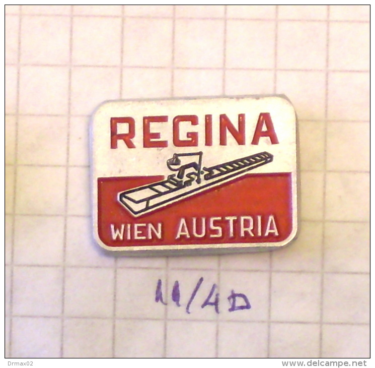 MACHINE : REGINA Wien (Austria Autriche Österreich) Machine Knitting, Strickmaschine, Machine à Tricoter - Trademarks