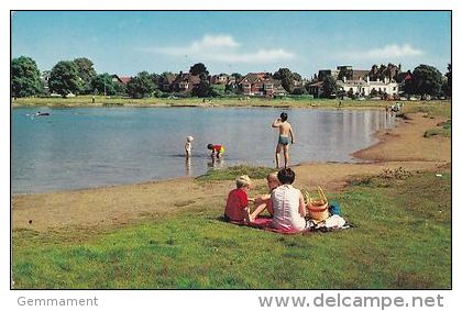 WIMBLEDON COMMON - RUSHMERE POND - Surrey