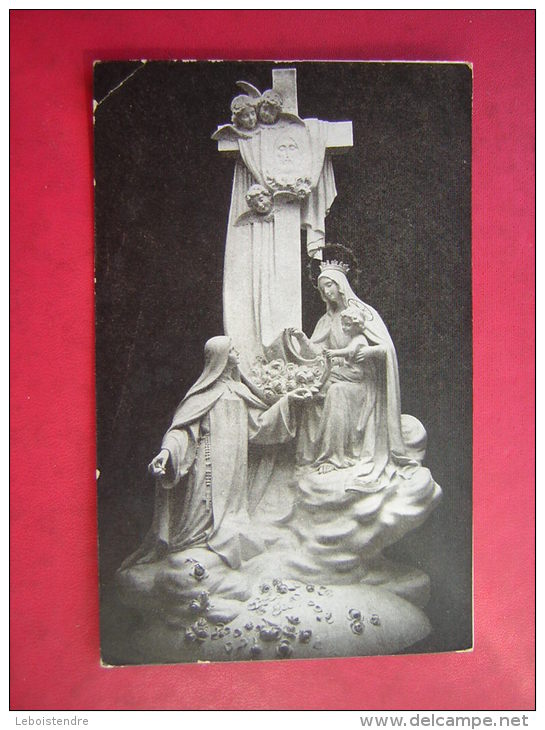 CPA 14 GROUPE SCULPTE SURMONTANT LE MAITRE AUTEL DANS LA CHAPELLE DES CARMELITES DE LISIEUX  VOYAGEE 1928 - Monuments