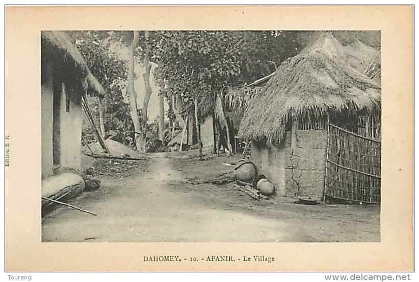 Juin13 757 : Dahomey  -  Afanir - Benin