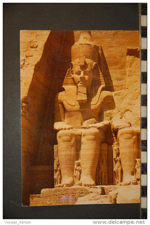 EGYPTE  ABOU SIMBEL   ROCK TEMPLE OF RAMSES II  PARTIAL VIEW - Abu Simbel Temples