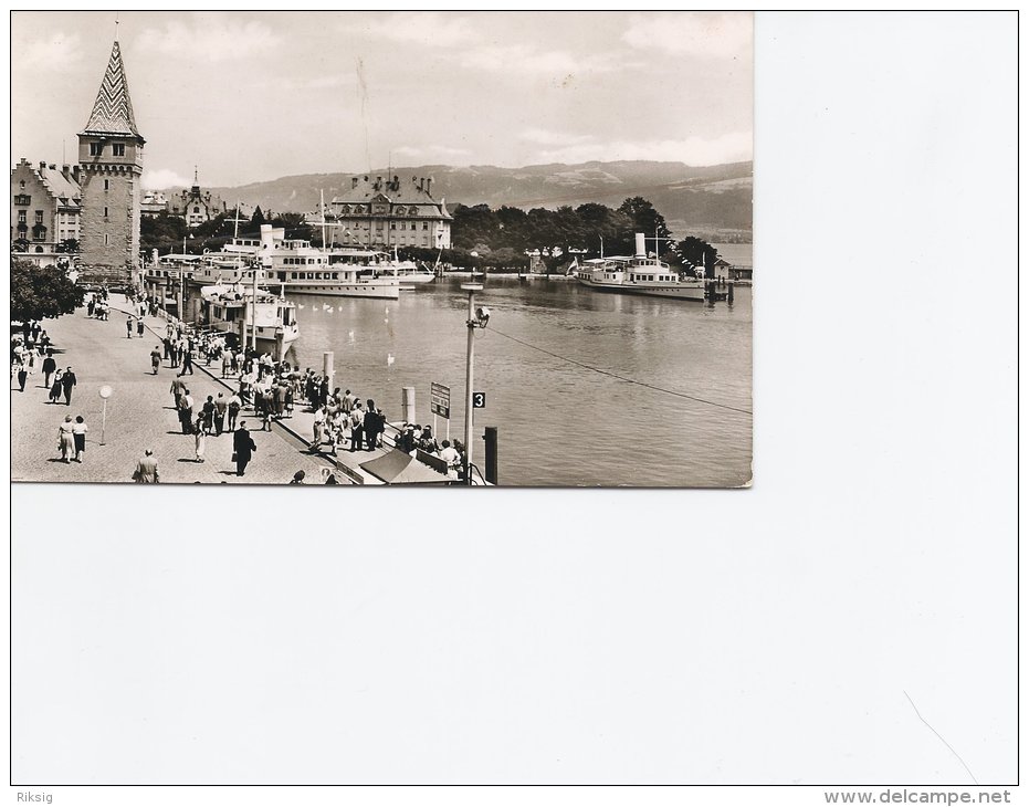 Ships In Port Of Lindau Bodensee.  A-2663 - Altri & Non Classificati