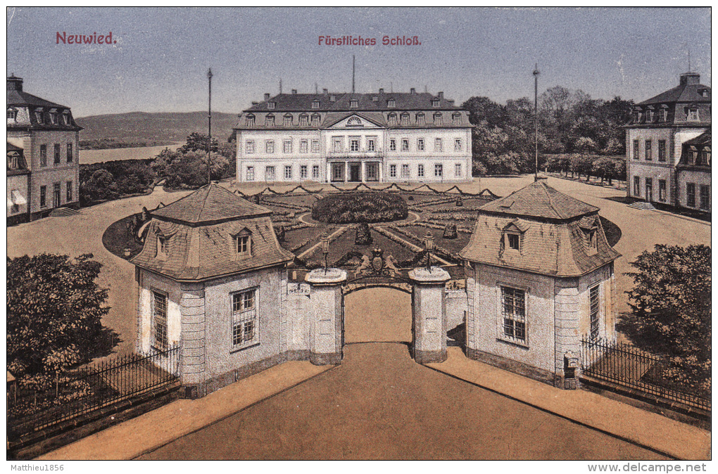 CPA NEUWIED - Fürstliches Schloss (308th Engineers, A30) - Neuwied